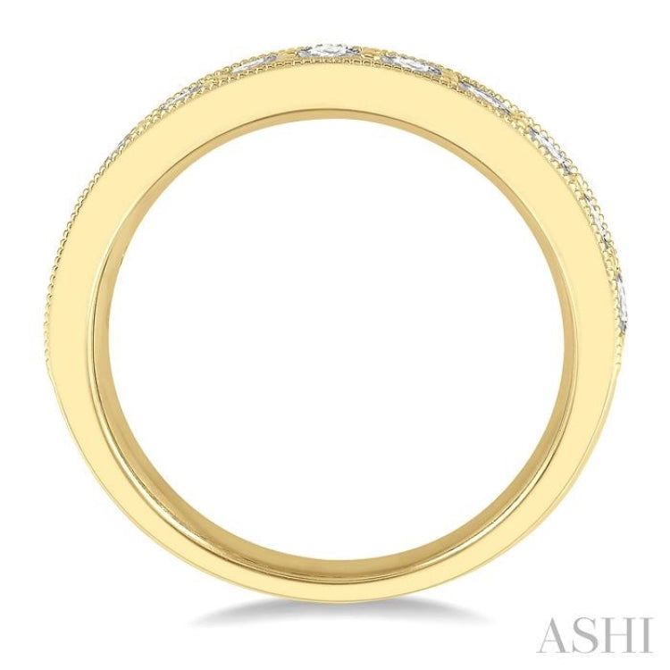 1 Ctw Round Cut Diamond Wedding Band in 14K Yellow Gold
