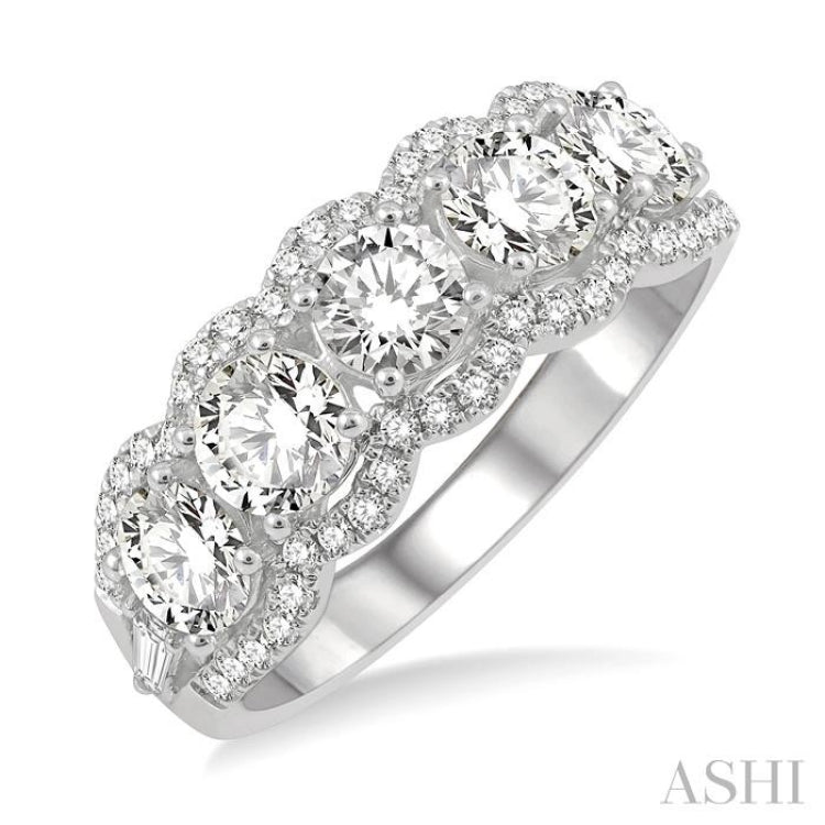 2 Ctw Scalloped Edge Circular Mount 5-Stone Baguette and Round Cut Diamond Fashion Ring in 14K White Gold