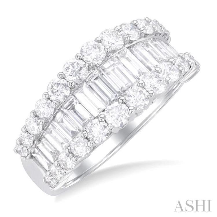 2 3/8 Ctw Baguette and Round Cut Diamond Fashion Band in 14K White Gold