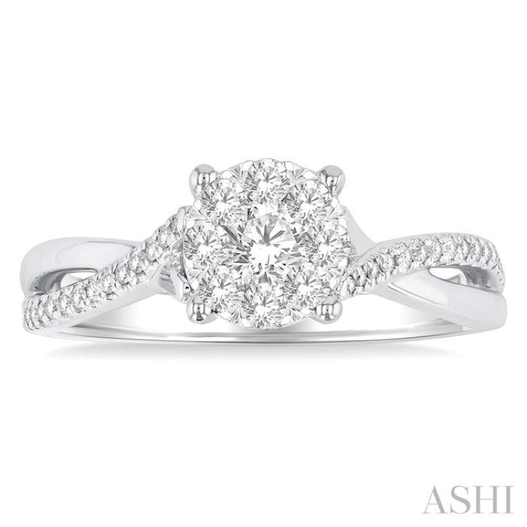 1/2 Ctw Round Shape Lovebright Split Entwined Shank Round Cut Diamond Engagement Ring in 14K White Gold