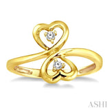 1/20 Ctw Round Cut Dual Heart Diamond Ring in 14K Yellow Gold