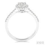 1/2 Ctw Oval Shape Diamond Lovebright Ring in 14K White Gold
