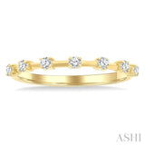 1/5 Ctw Round Cut Diamond Fashion Band in 10K Yellow Gold