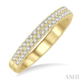 1/3 ctw Round Cut Diamond Wedding Band in 14K Yellow Gold