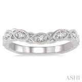 1/6 ctw Milgrain Leaf Motif Round Cut Diamond Wedding Band in 14K White Gold