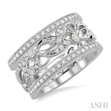 1/2 Ctw Round Cut Diamond Triple Band Set in 14K white Gold