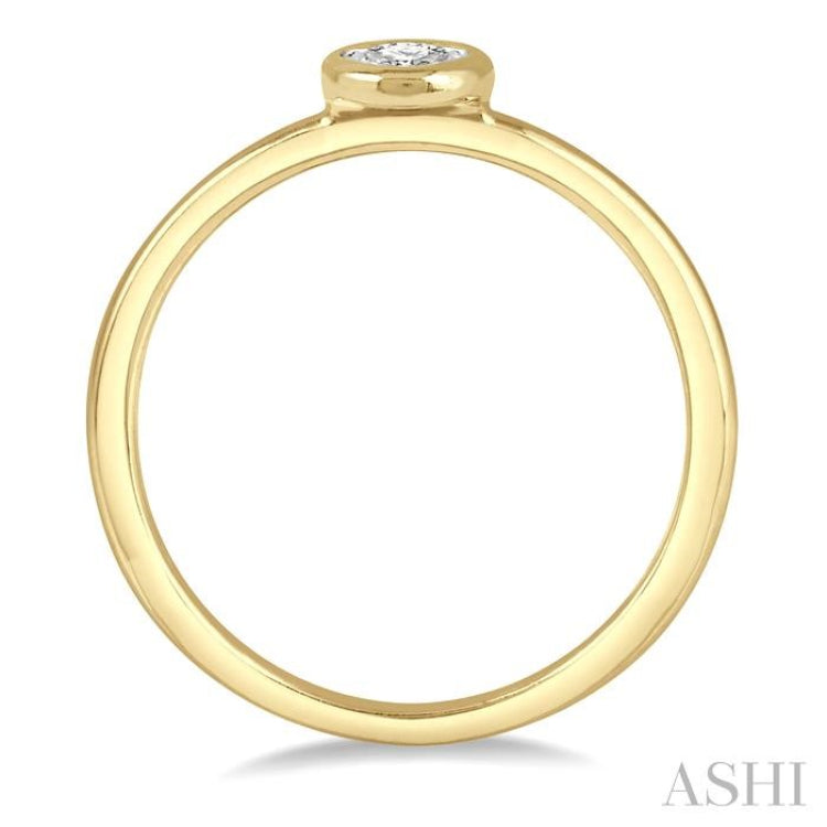 Oval Shape Diamond Promise Ring