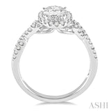 Oval Shape Diamond Engagement Ring